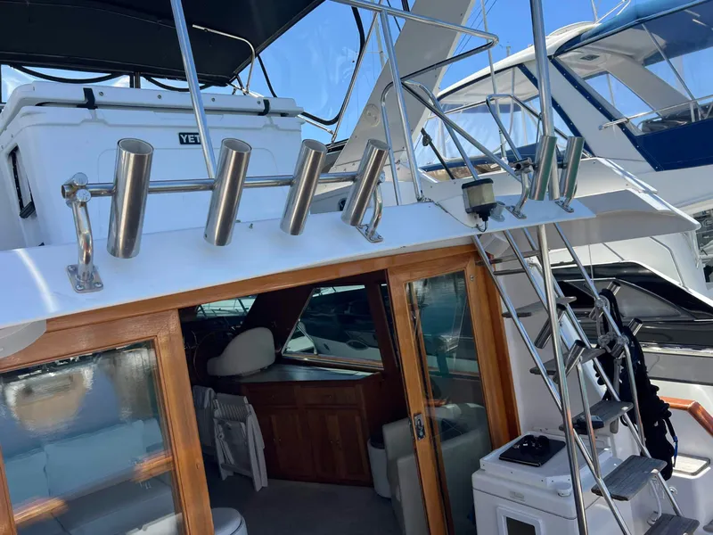 Slide: The Image of Ocean Alexander 42 Sedan 1990 - 15
