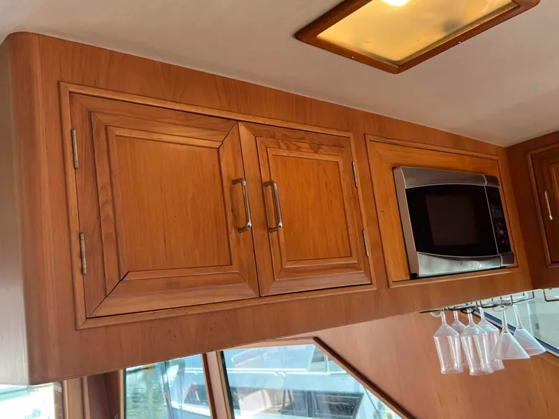 Slide: The Image of Ocean Alexander 42 Sedan 1990 - 25