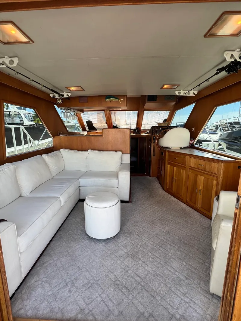 Slide: The Image of Ocean Alexander 42 Sedan 1990 - 16