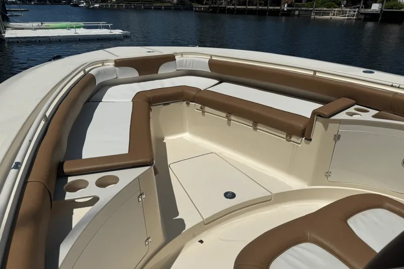 Slide: The Image of Scout 275 LXF 2013 - 16