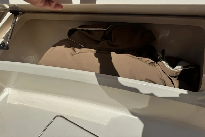 Slide: The Image of Scout 275 LXF 2013 - 18