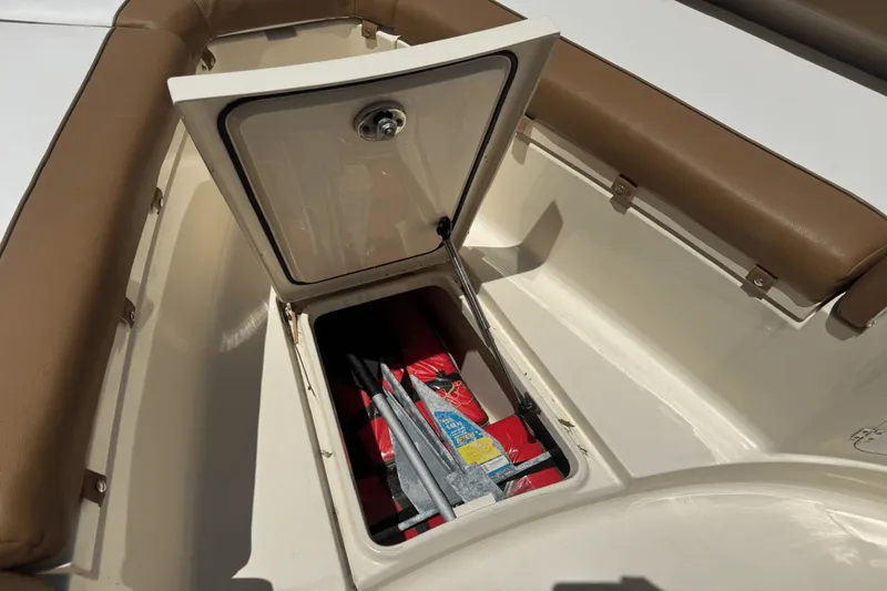 Slide: The Image of Scout 275 LXF 2013 - 19