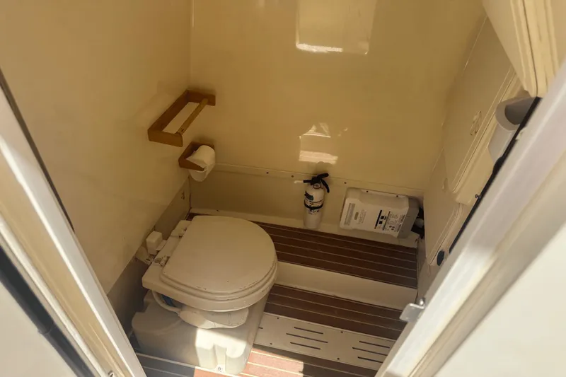 Slide: The Image of Scout 275 LXF 2013 - 23