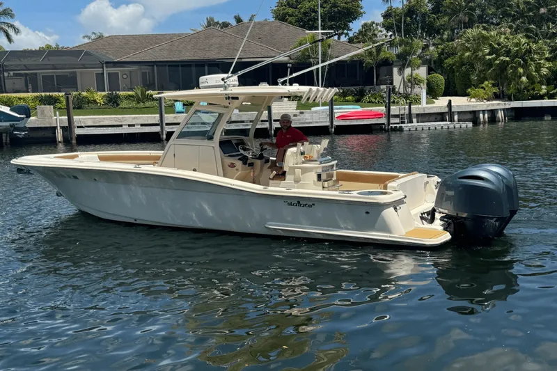 Slide: The Image of Scout 275 LXF 2013 - 9