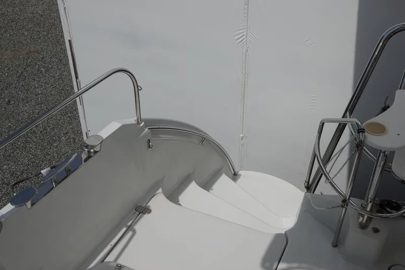 Slide: The Image of Stair area on a 2007 PDQ MV-41 boat. - 27