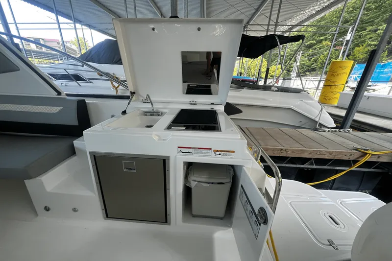 Slide: The Image of Beneteau GT 36 2023 - 15