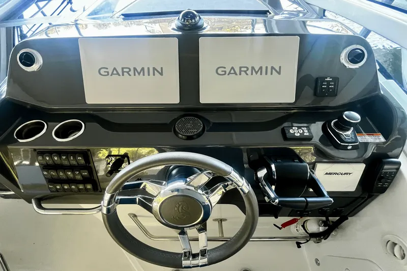 Slide: The Image of Beneteau GT 36 2023 - 26