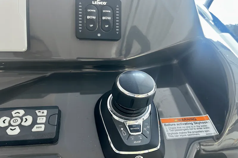 Slide: The Image of Beneteau GT 36 2023 - 27