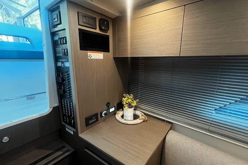 Slide: The Image of Beneteau GT 36 2023 - 30