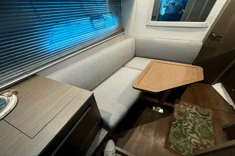 Slide: The Image of Beneteau GT 36 2023 - 31