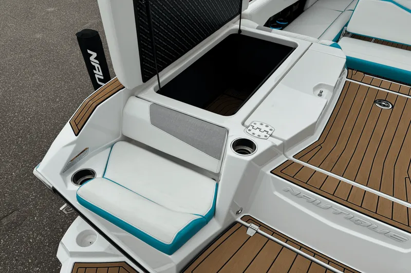 Slide: The Image of Nautique Super Air Nautique G25 2022 - 14