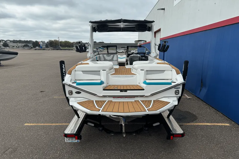 Slide: The Image of Nautique Super Air Nautique G25 2022 - 4