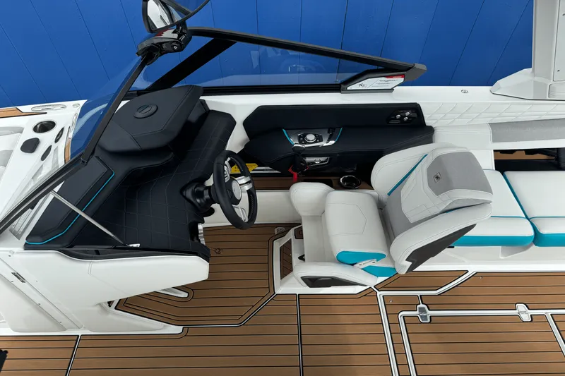 Slide: The Image of Nautique Super Air Nautique G25 2022 - 47