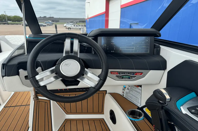 Slide: The Image of Nautique Super Air Nautique G25 2022 - 52