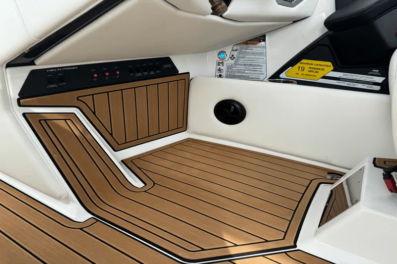 Slide: The Image of Nautique Super Air Nautique G25 2022 - 53