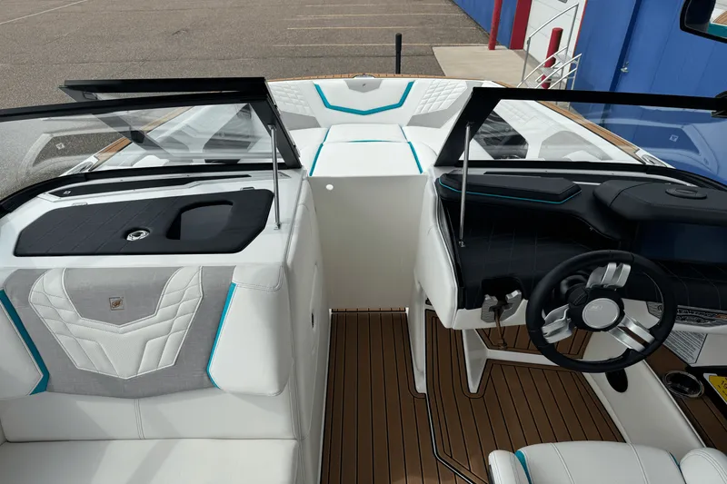 Slide: The Image of Nautique Super Air Nautique G25 2022 - 55