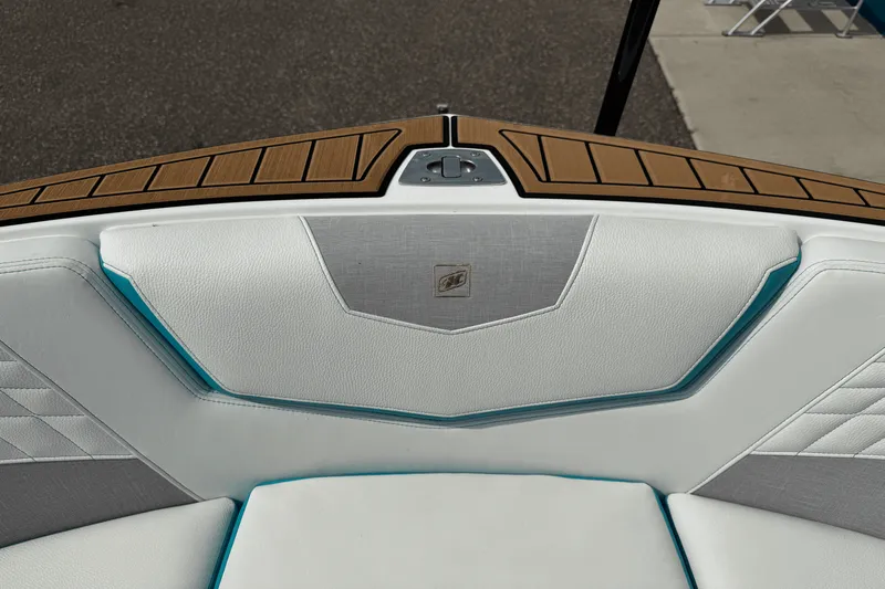 Slide: The Image of Nautique Super Air Nautique G25 2022 - 64