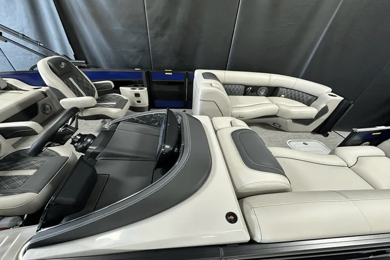 Slide: The Image of Barletta Lusso 23 UC 2026 - 10