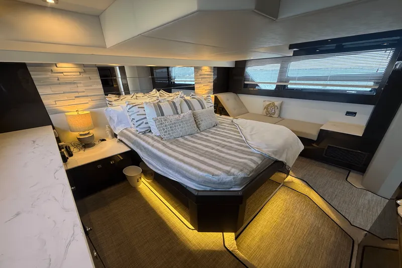 Slide: The Image of Cruisers 50 CANTIUS 2020 - 73