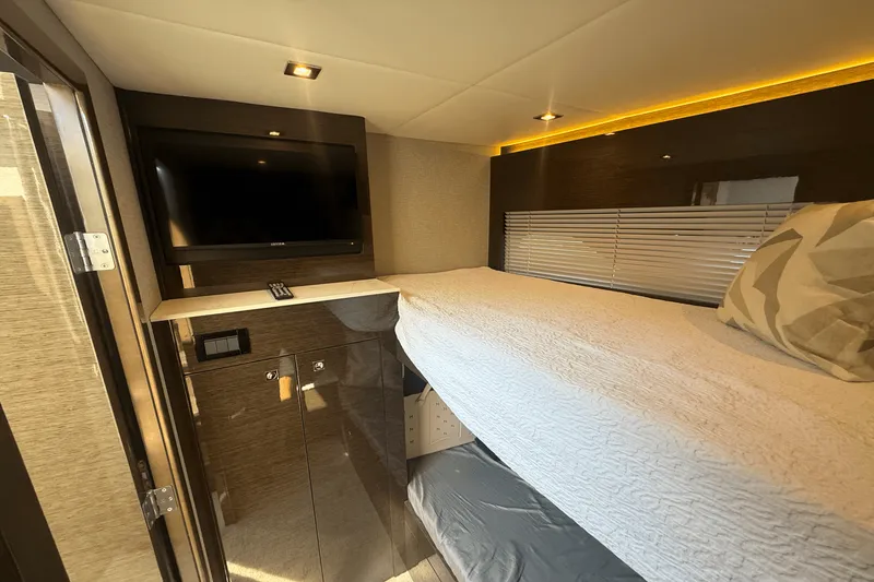 Slide: The Image of Cruisers Yachts 50 CANTIUS 2020 - 51