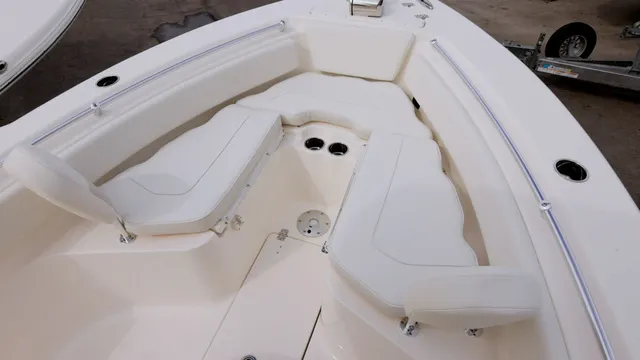 Slide: The Image of Key West Boats 239 FS 2026 - 12