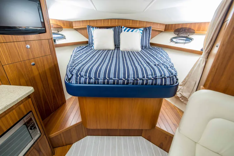 Slide: The Image of Tiara 3200 Open 2011 - 18