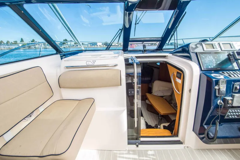 Slide: The Image of Tiara 3200 Open 2011 - 15