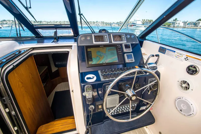 Slide: The Image of Tiara 3200 Open 2011 - 11