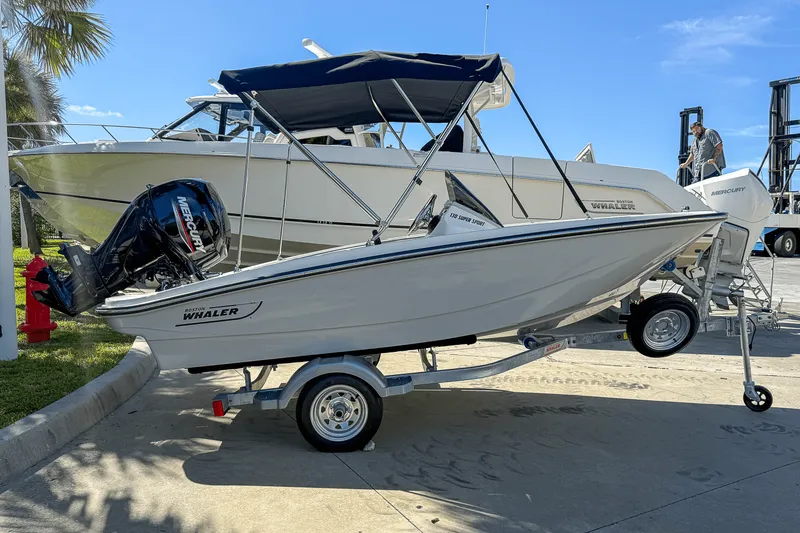 Slide: The Image of Boston Whaler 130 Super Sport 2026 - 0