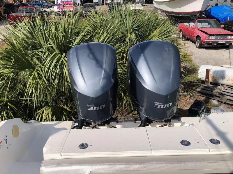 Slide: The Image of 2016 Wellcraft 30 Scarab Offshore Tournament with twin Yamaha 300 engines. - 13