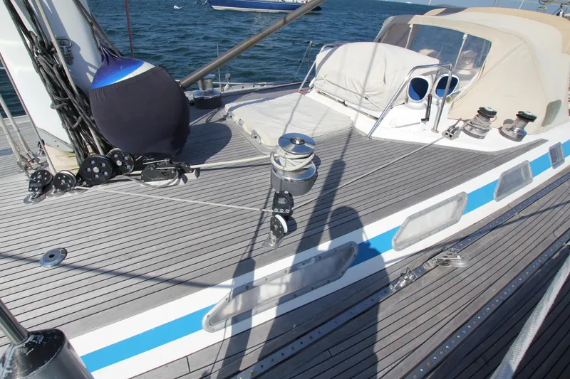 Slide: The Image of Mid deck from P - 6