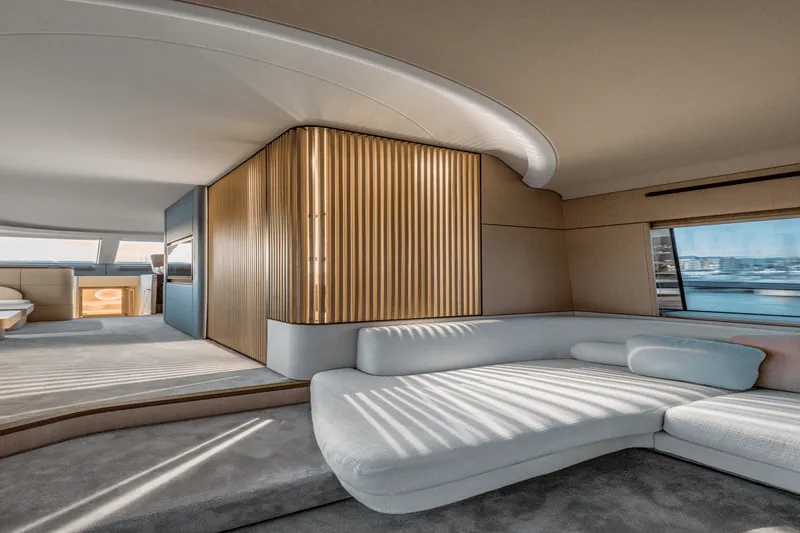 Slide: The Image of Azimut Fly 68 2026 - 25