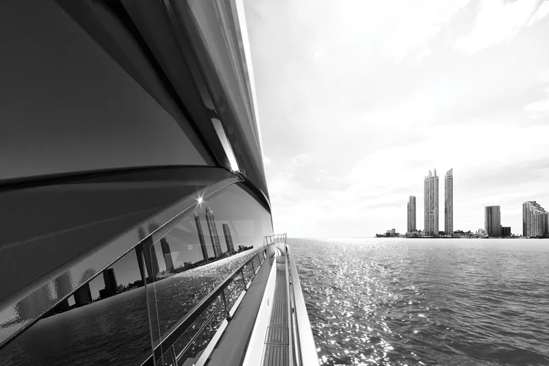 Slide: The Image of Azimut Fly 68 2026 - 45