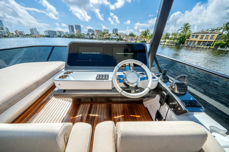 Slide: The Image of Azimut Fly 68 2026 - 77