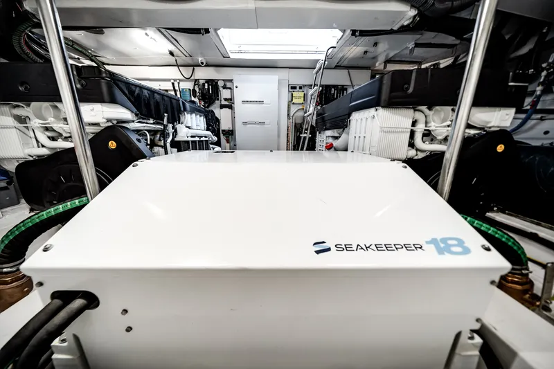 Slide: The Image of Azimut Fly 68 2026 - 81