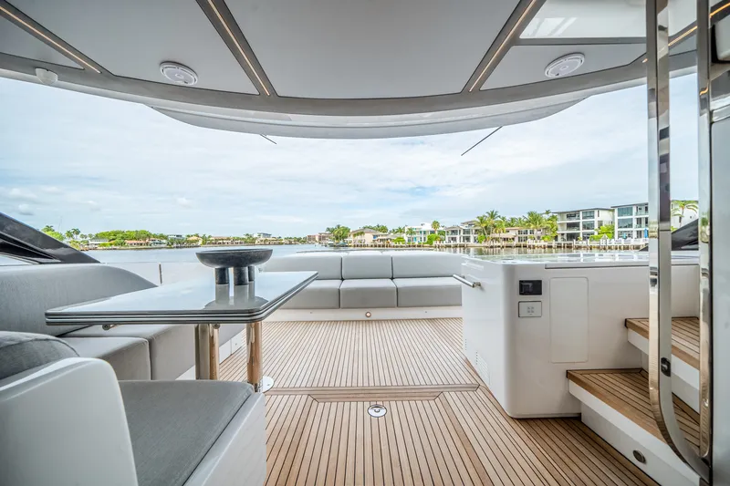 Slide: The Image of Azimut S8 2026 - 13