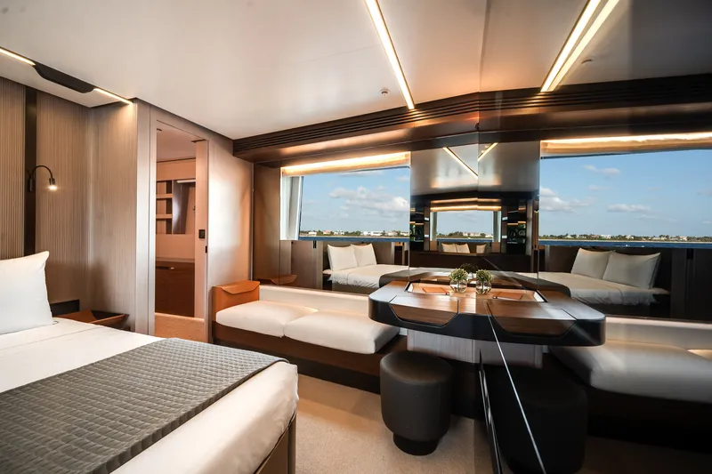 Slide: The Image of Azimut S8 2026 - 40