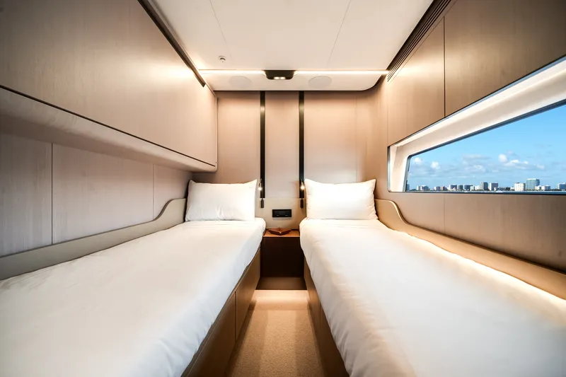 Slide: The Image of Azimut S8 2026 - 58