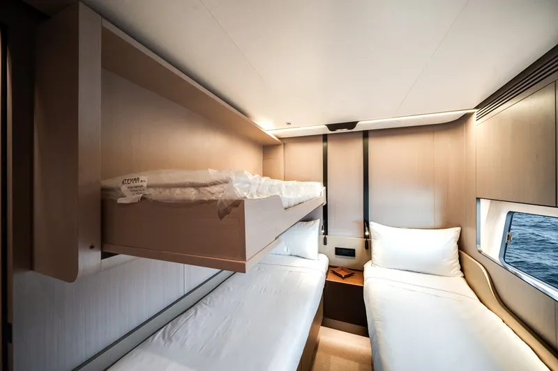 Slide: The Image of Azimut S8 2026 - 59