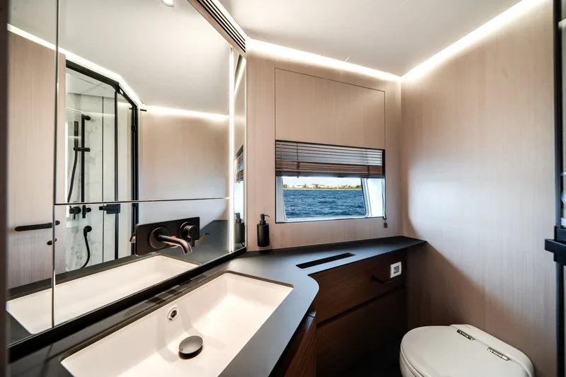 Slide: The Image of Azimut S8 2026 - 55