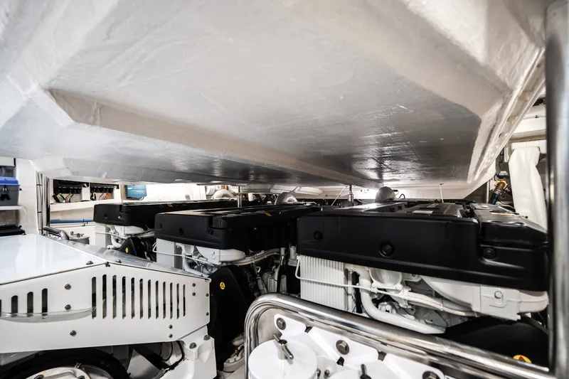 Slide: The Image of Azimut S8 2026 - 86