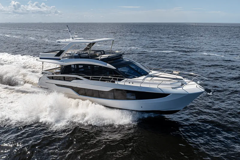 Slide: The Image of Galeon 640 FLY 2026 - 0
