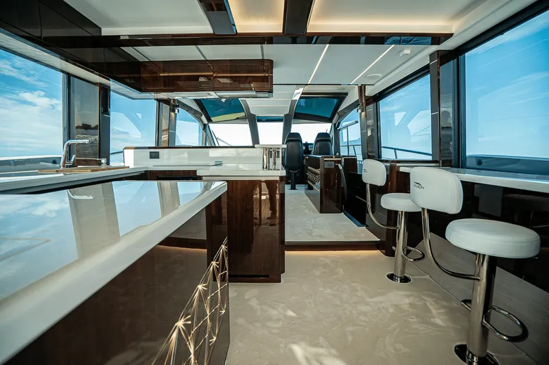 Slide: The Image of Galeon 640 FLY 2026 - 10