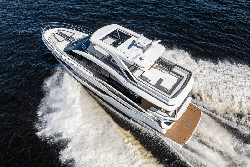 Slide: The Image of Galeon 640 FLY 2026 - 105