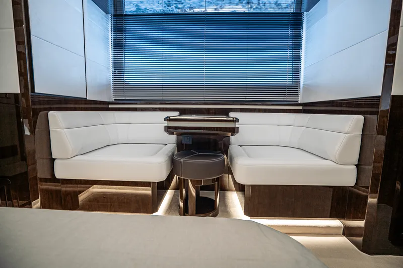 Slide: The Image of Galeon 640 FLY 2026 - 58