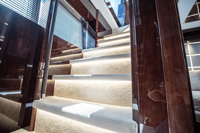 Slide: The Image of Galeon 640 FLY 2026 - 69