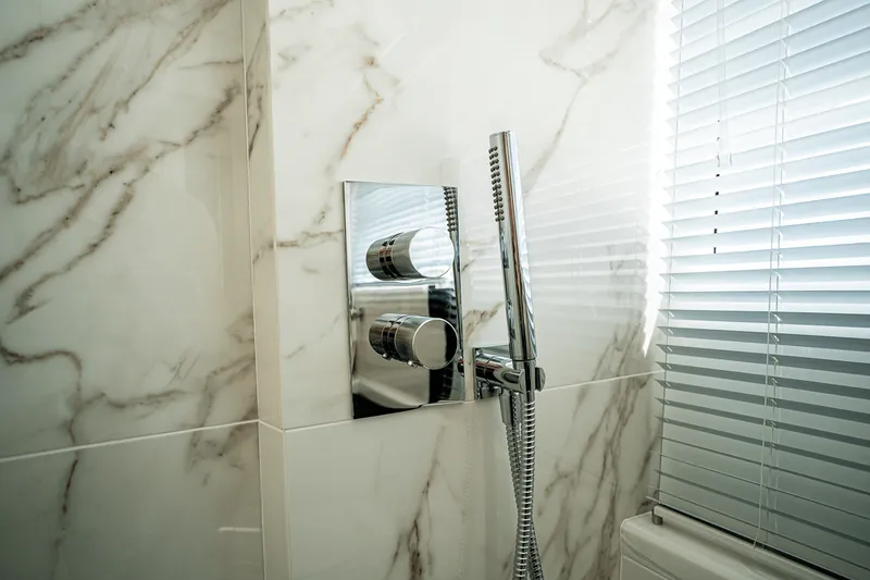 Slide: The Image of Galeon 640 FLY 2026 - 78