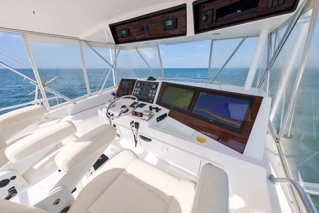 Slide: The Image of Viking 50 Convertible Sport Fisher 2000 - 50