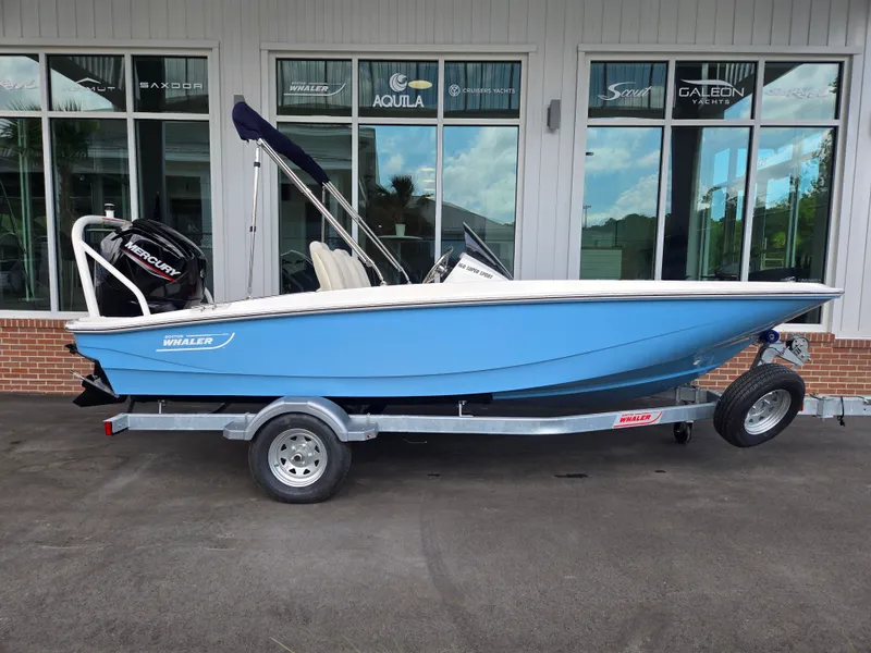 Slide: The Image of Boston Whaler 160 Super Sport 2026 - 1