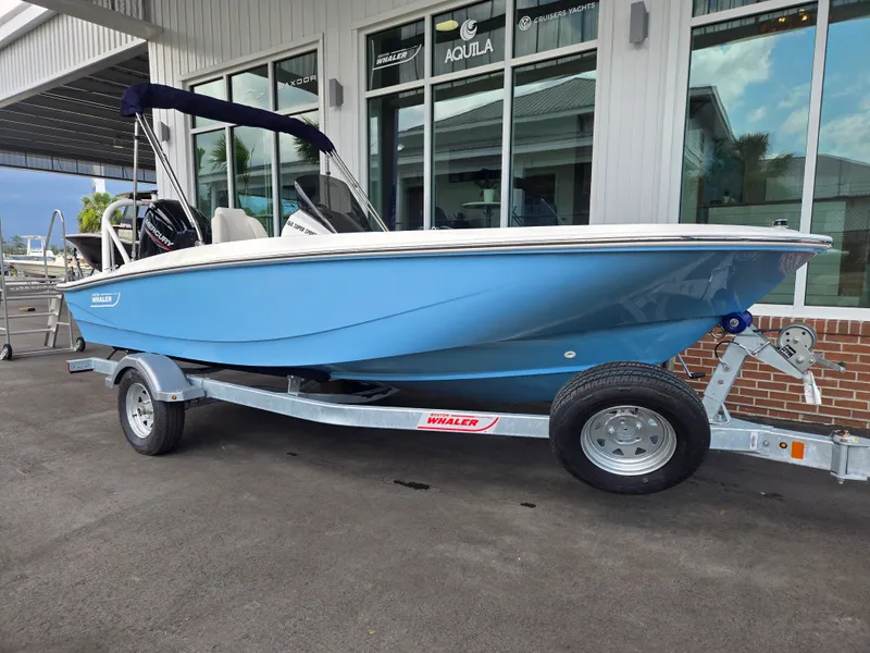 Slide: The Image of Boston Whaler 160 Super Sport 2026 - 2